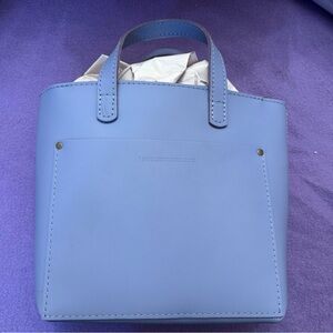 Mini zippered crossbody bag in Jacarenda